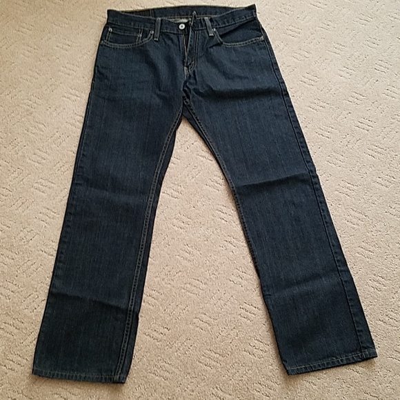 Levi's Jean's - Picture 2 of 3